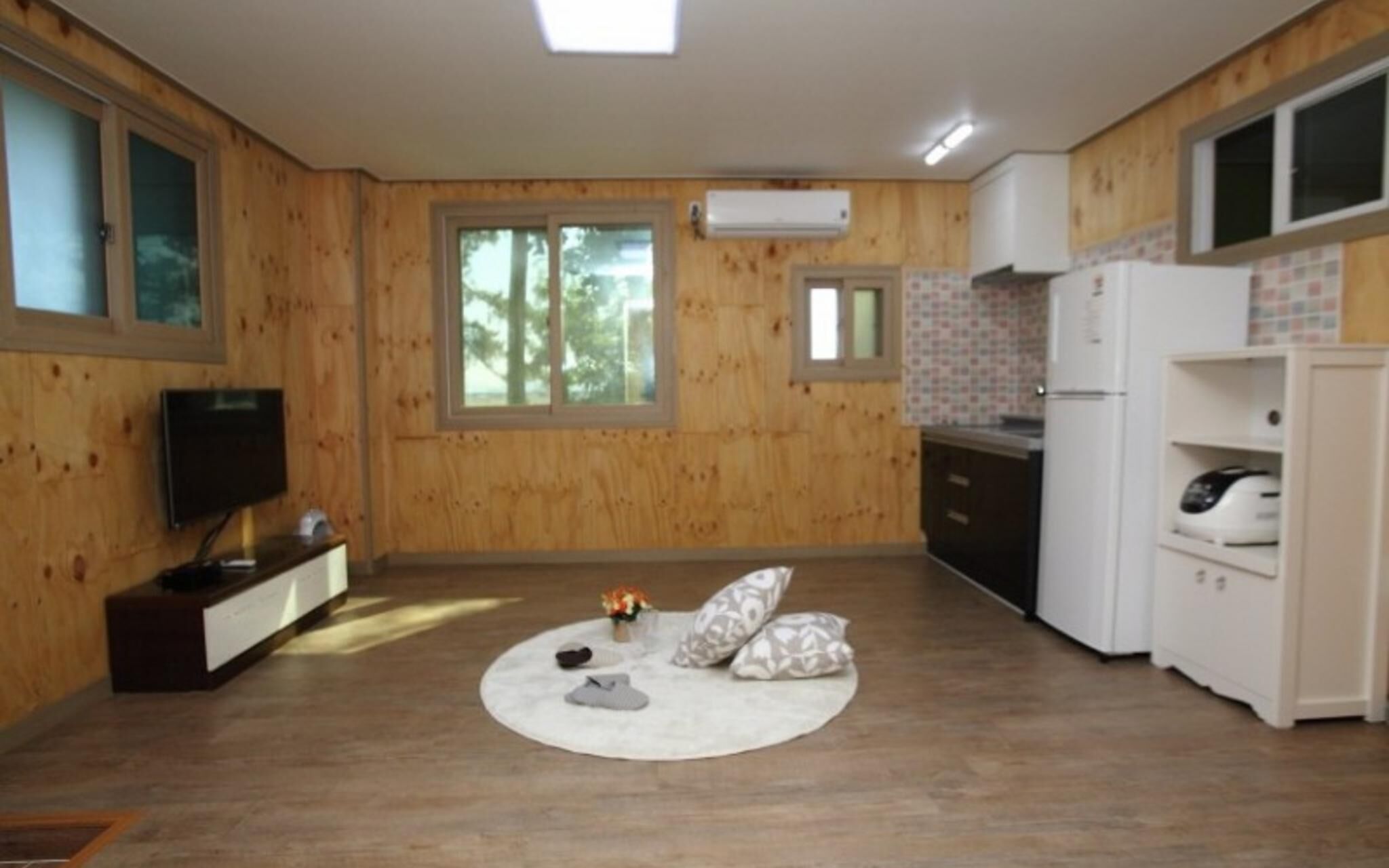 Daebudo Rainbow Pension