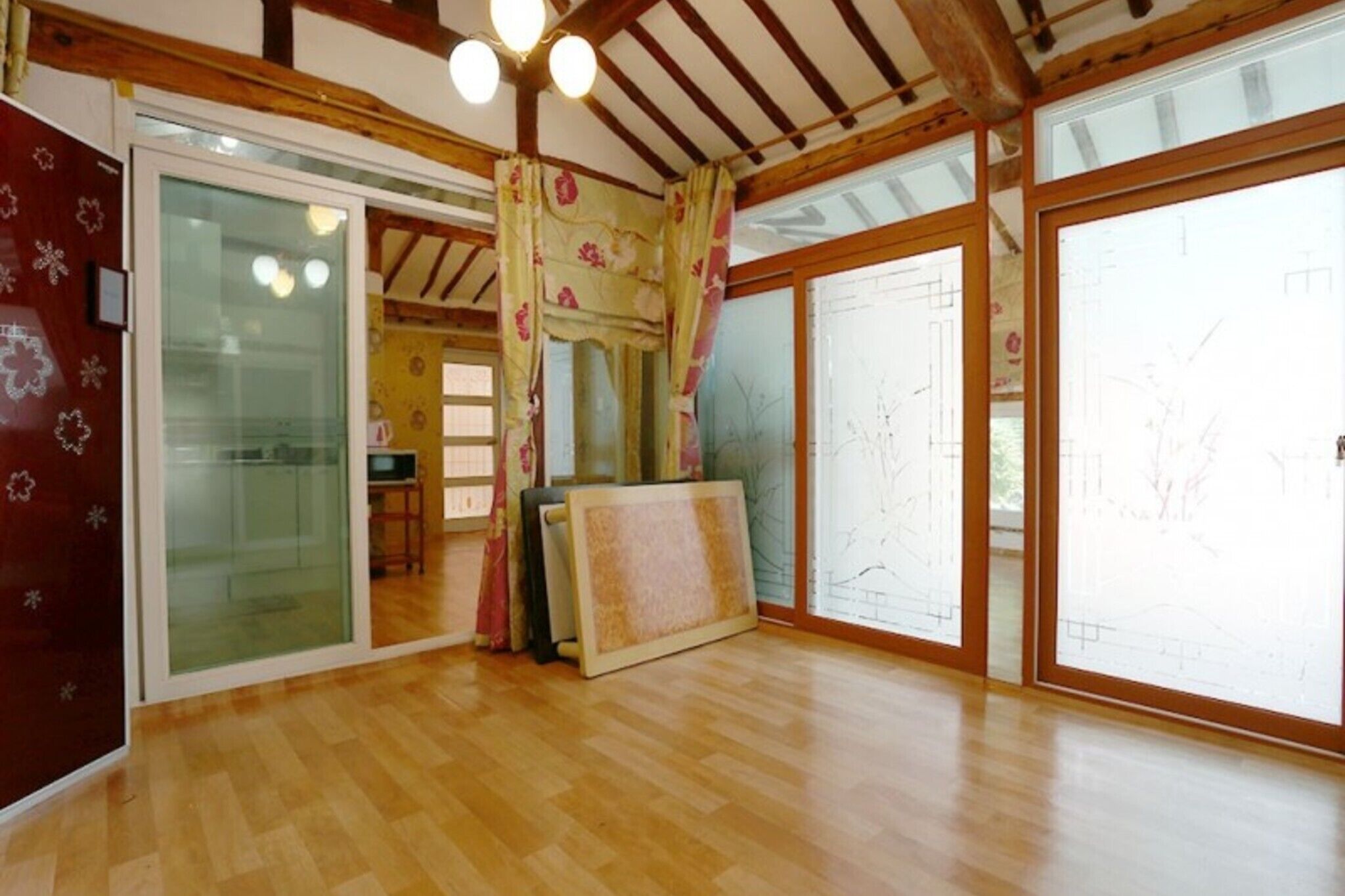 Daebudo Wanggeon Village Pension