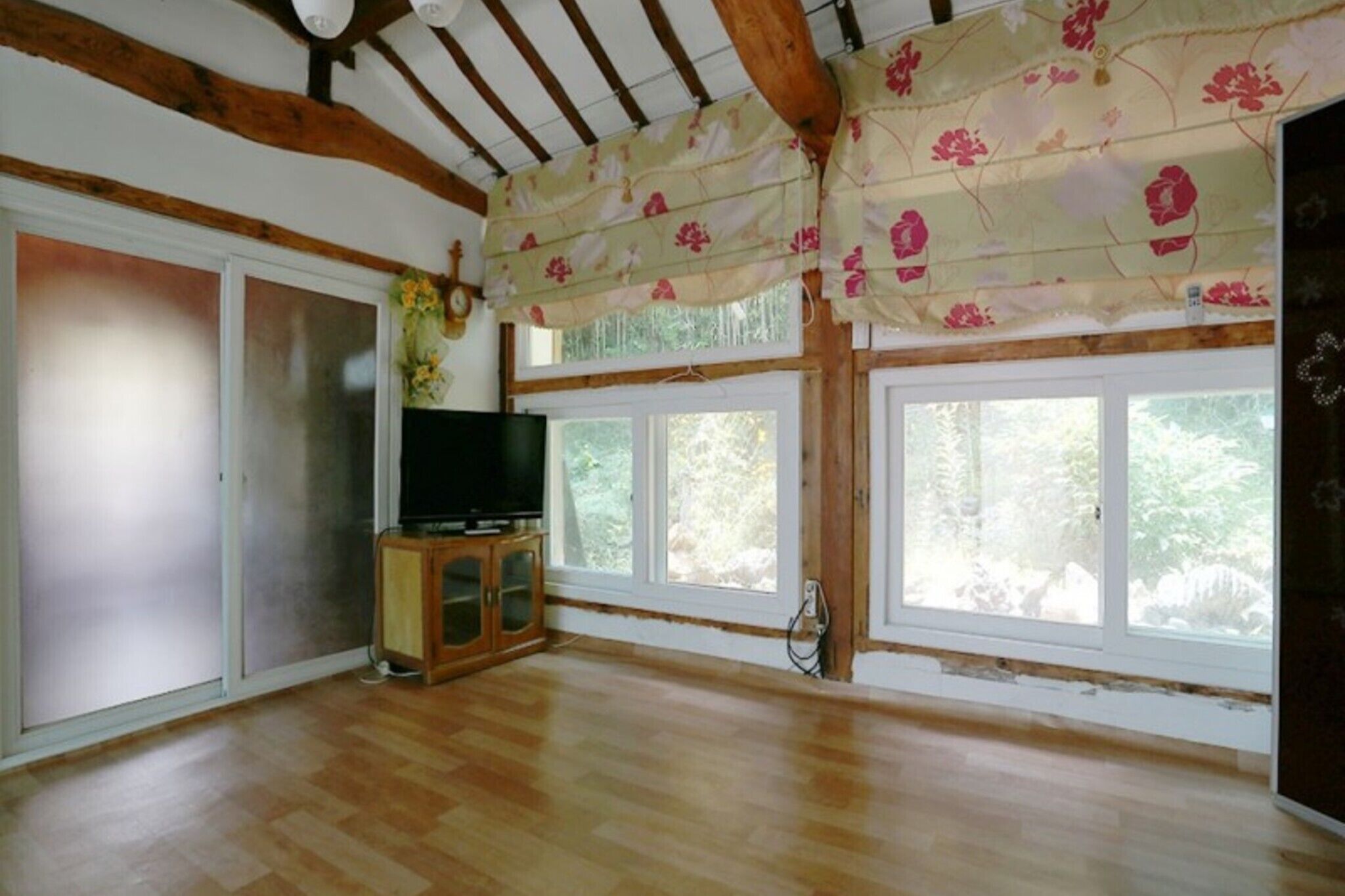 Daebudo Wanggeon Village Pension