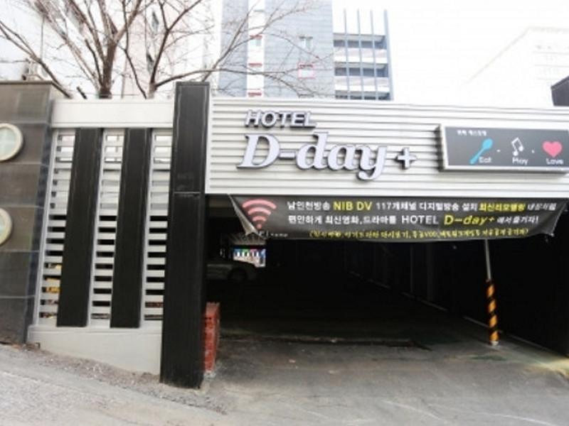 D Day Hotel