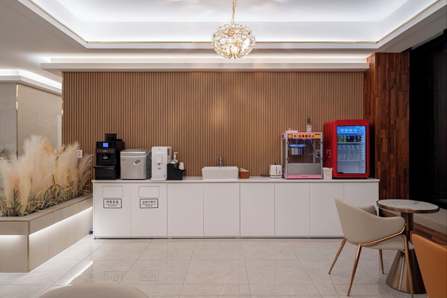 Dk Incheon Airport Hotel