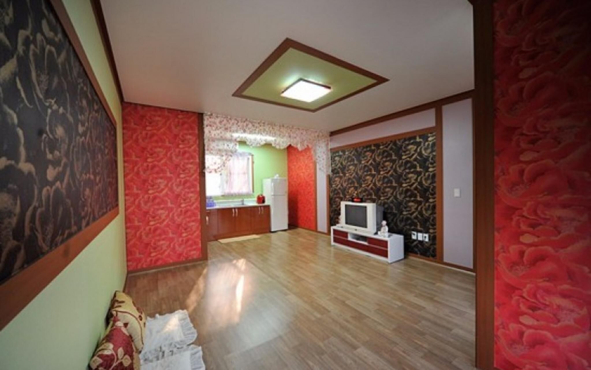 Eurwangni Bada Star House Pension