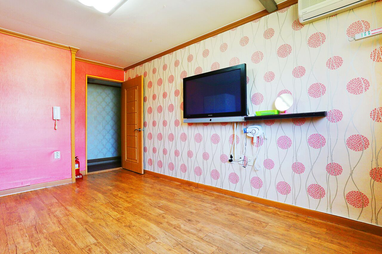 Eurwangni Daemyung Pension