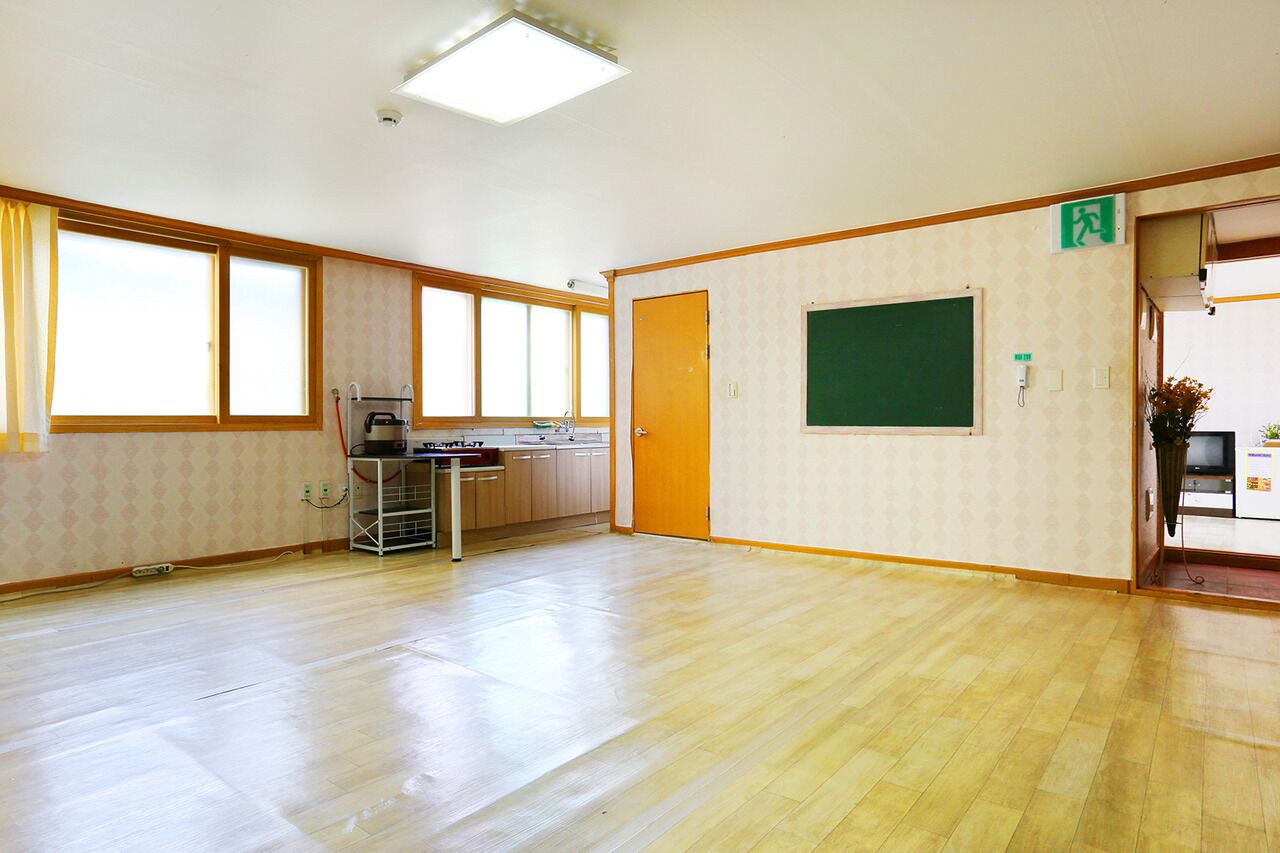 Eurwangni Daemyung Pension