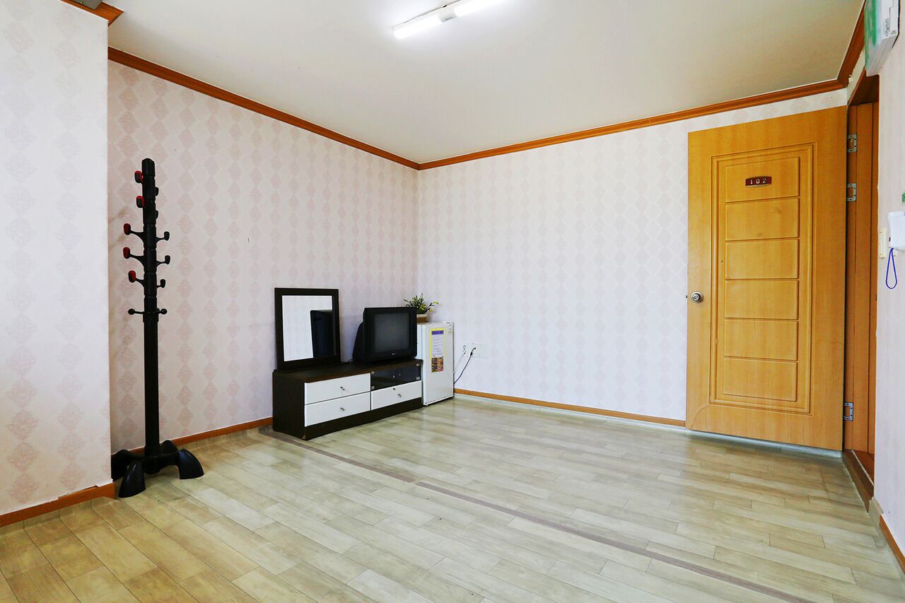 Eurwangni Daemyung Pension