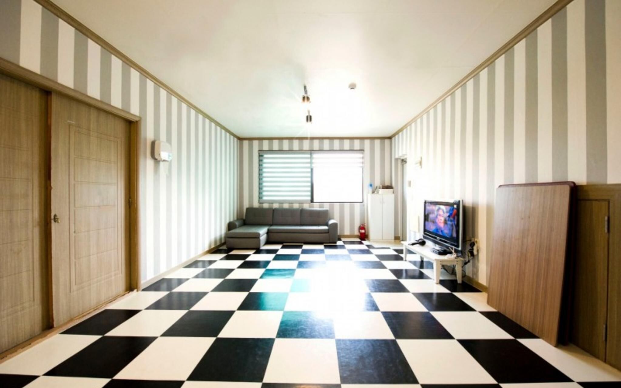 Eurwangni Marine Camp Pension