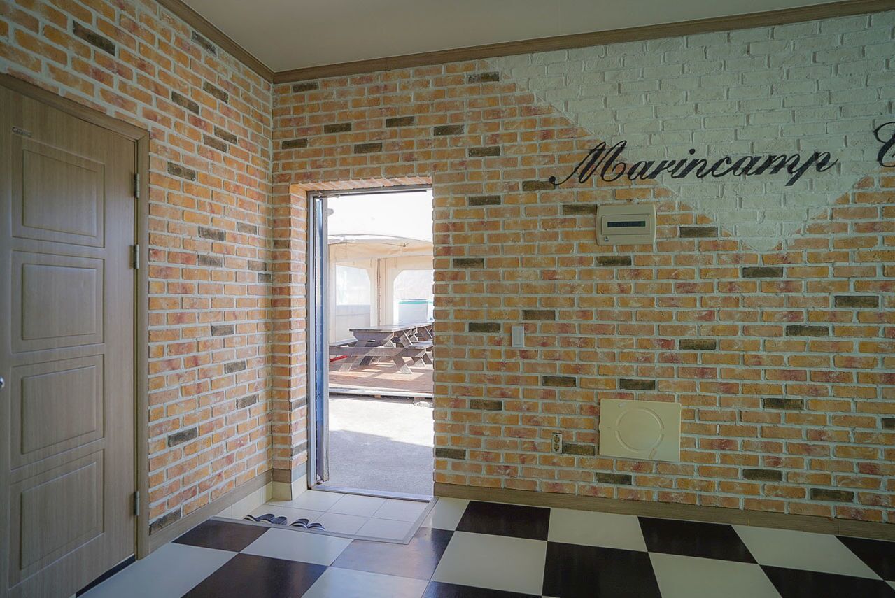 Eurwangni Marine Camp Pension