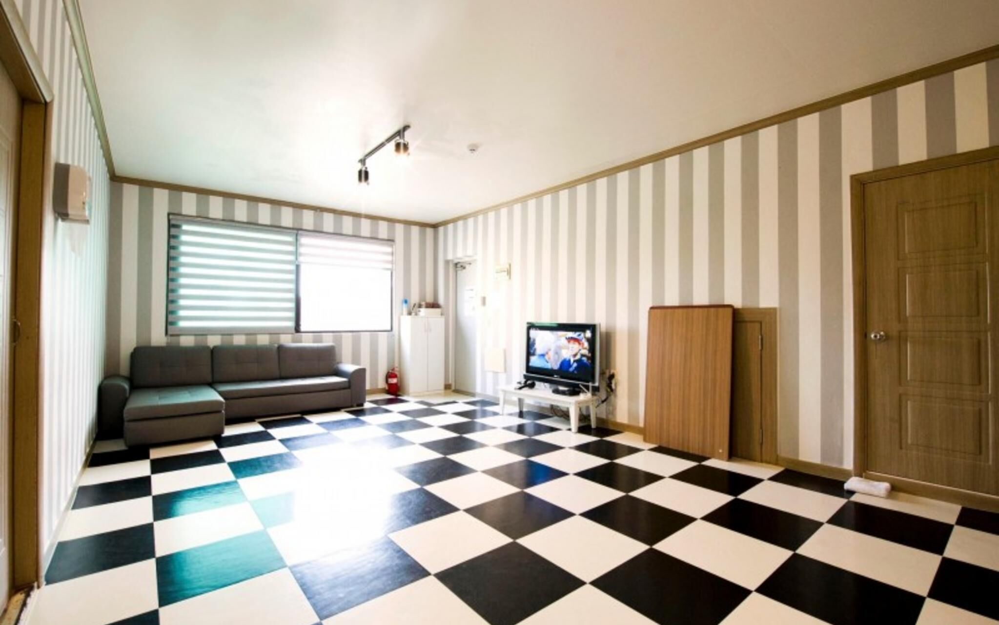 Eurwangni Marine Camp Pension