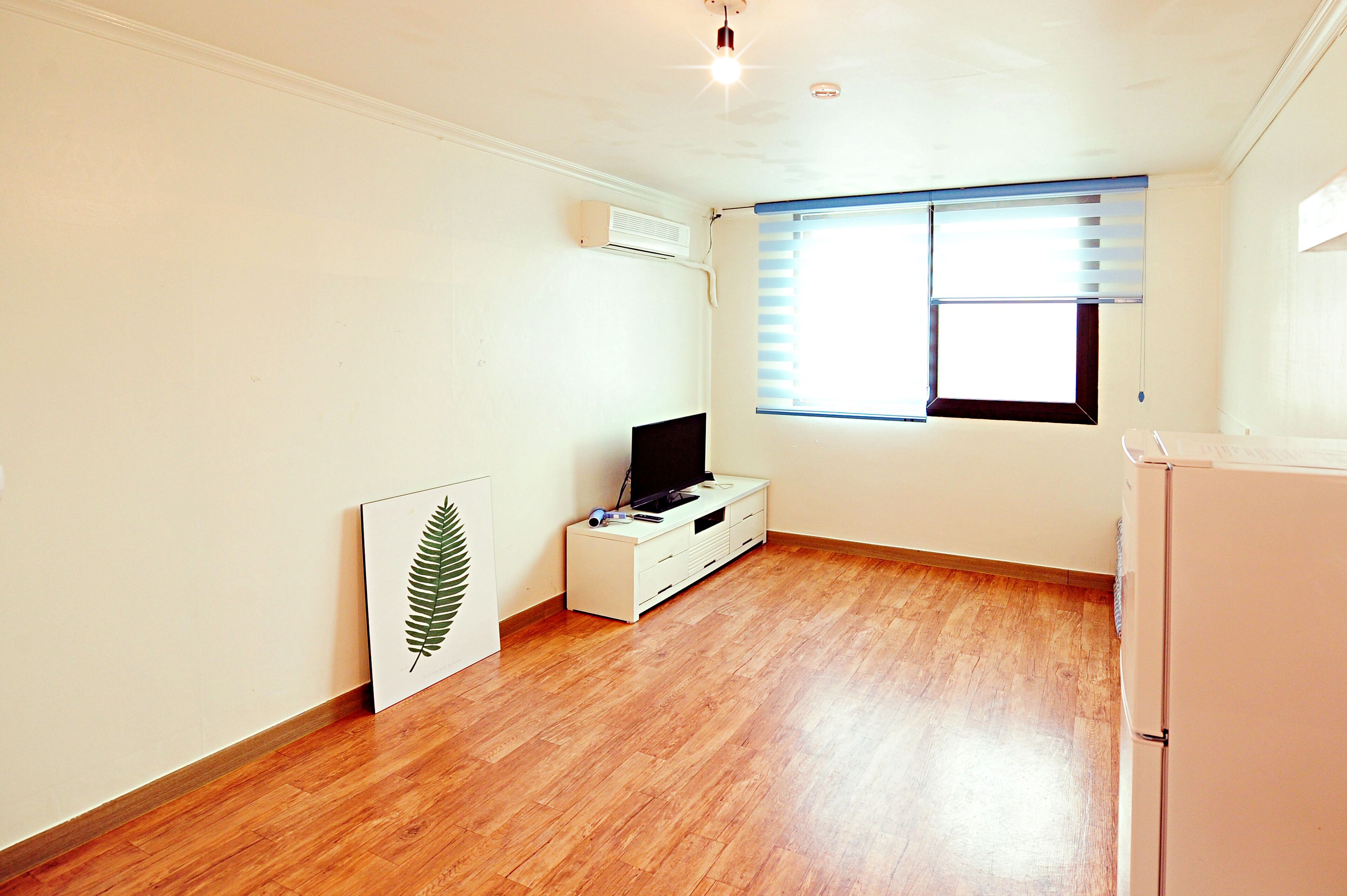 Eurwangni Marine Camp Pension