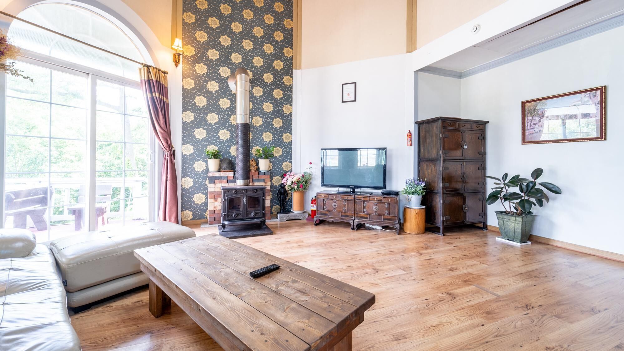 Ganghwa Aura Pension