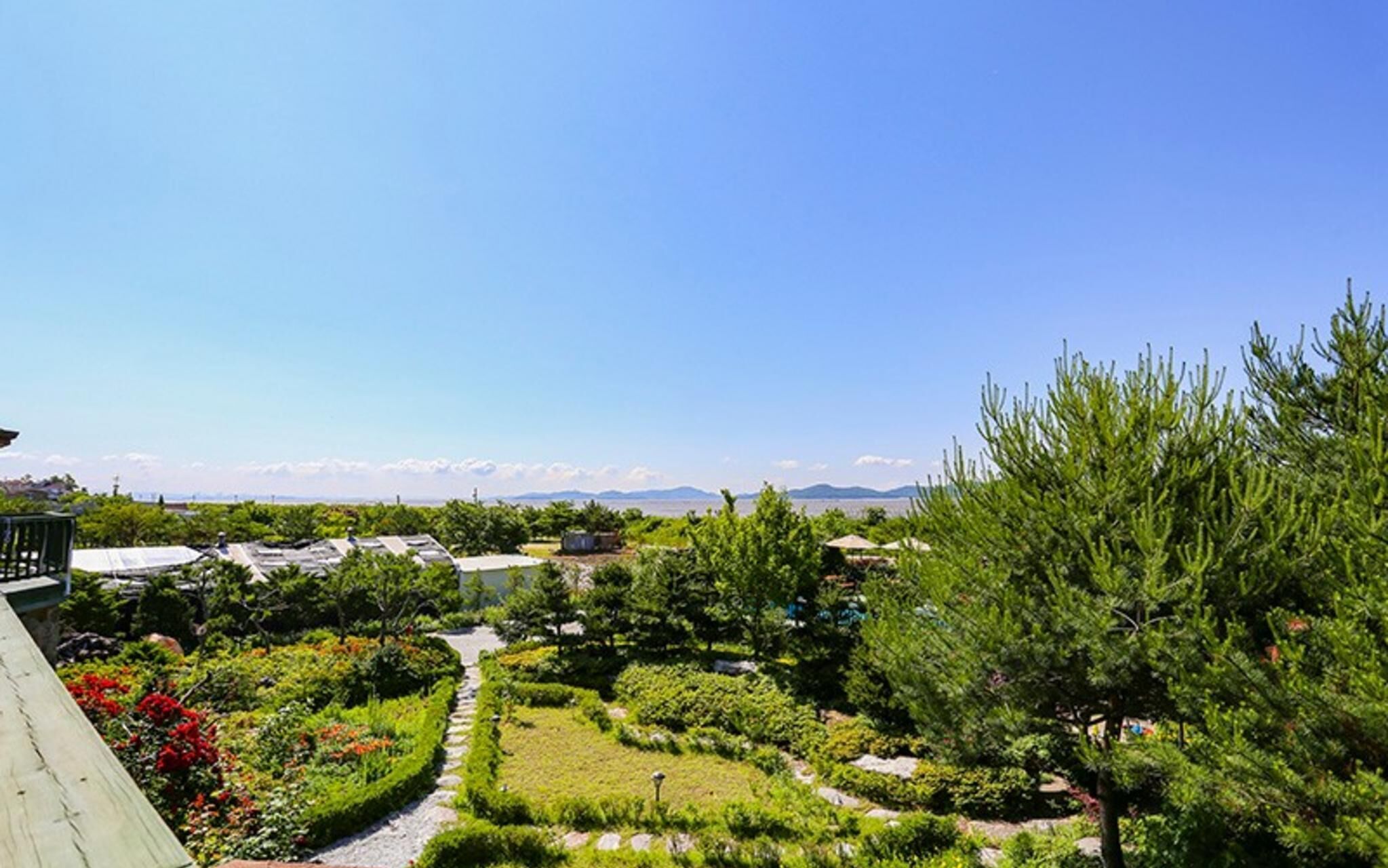Ganghwado Farms House