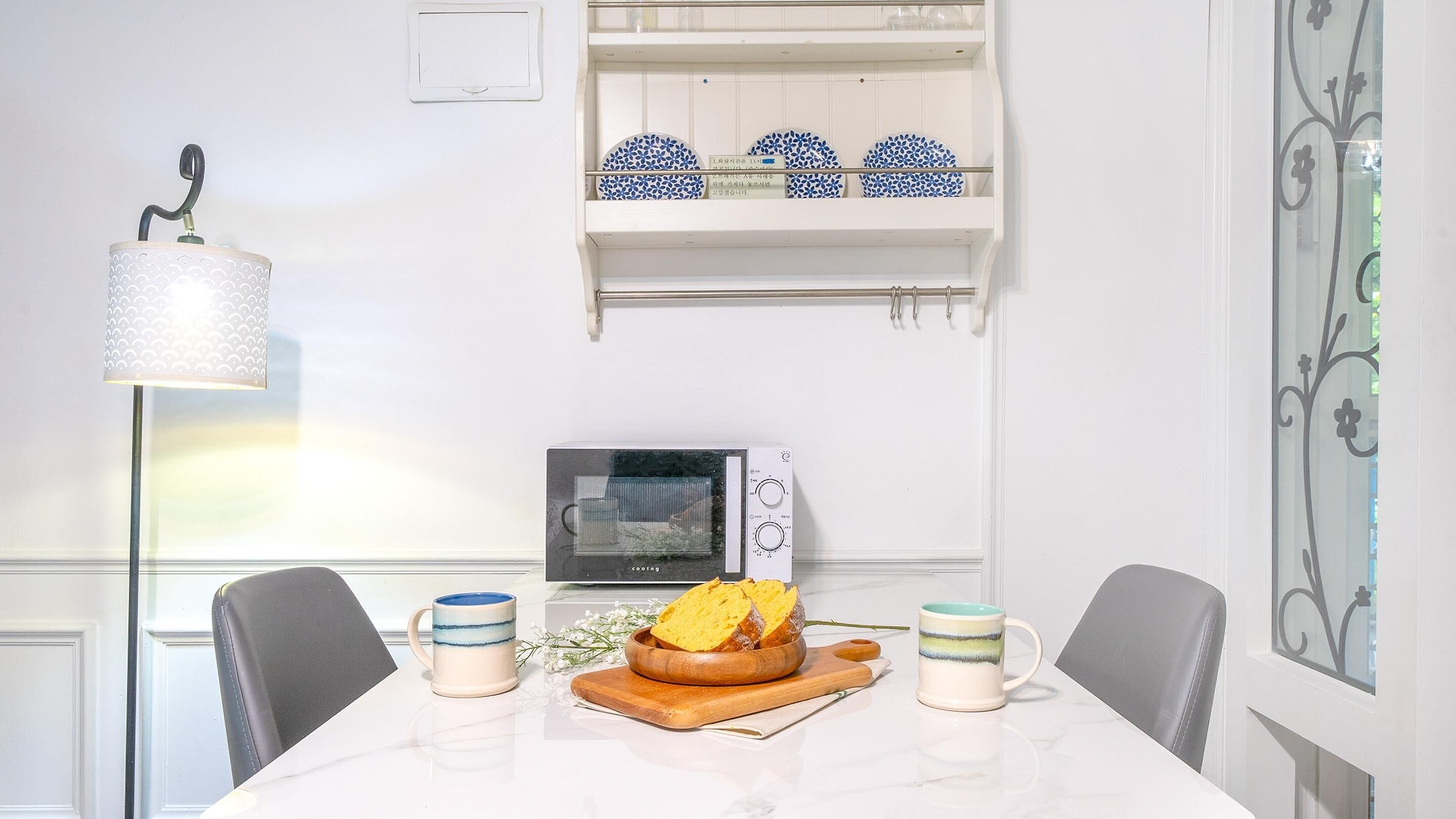 Ganghwa Giverny Spa Pension