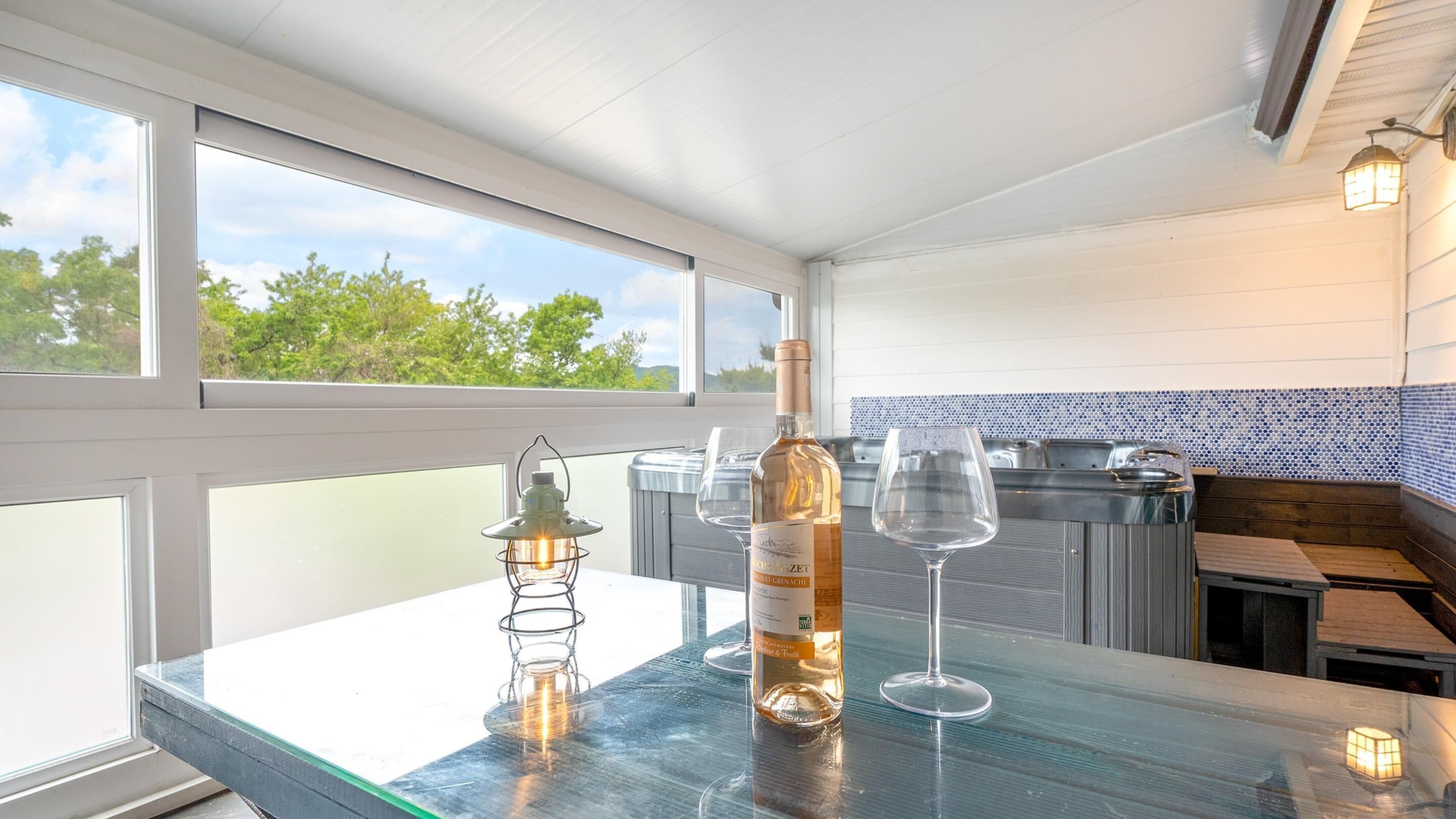 Ganghwa Giverny Spa Pension