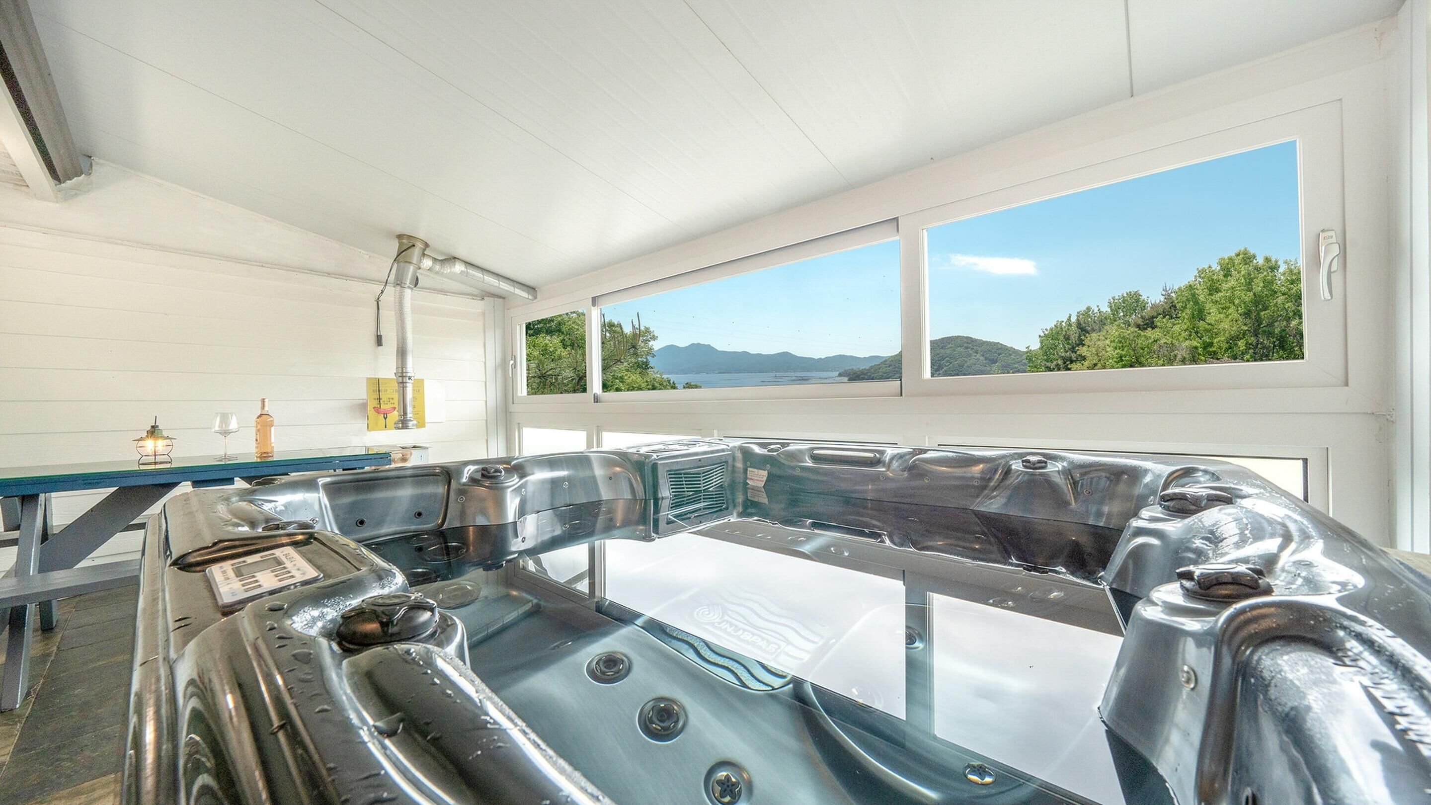 Ganghwa Giverny Spa Pension