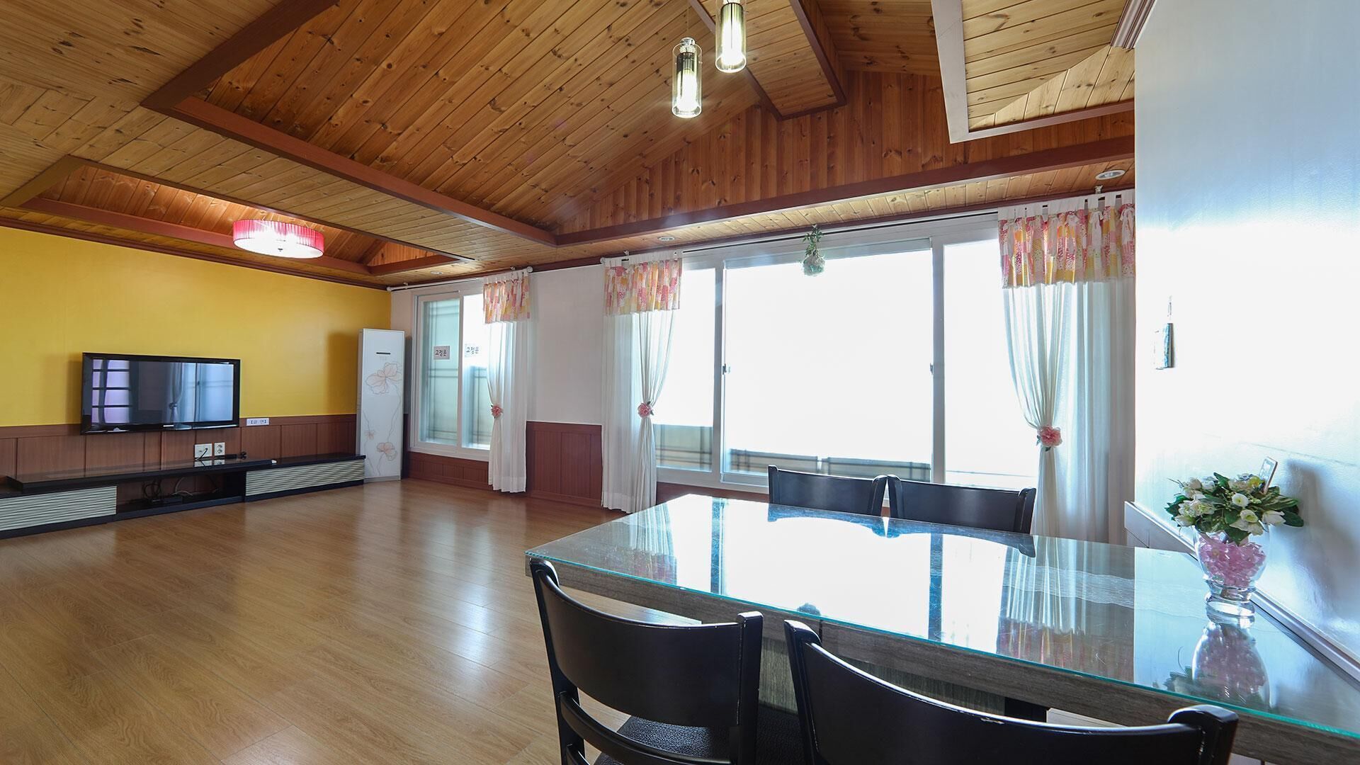 Ganghwa Hwanggeumnoeul Pension