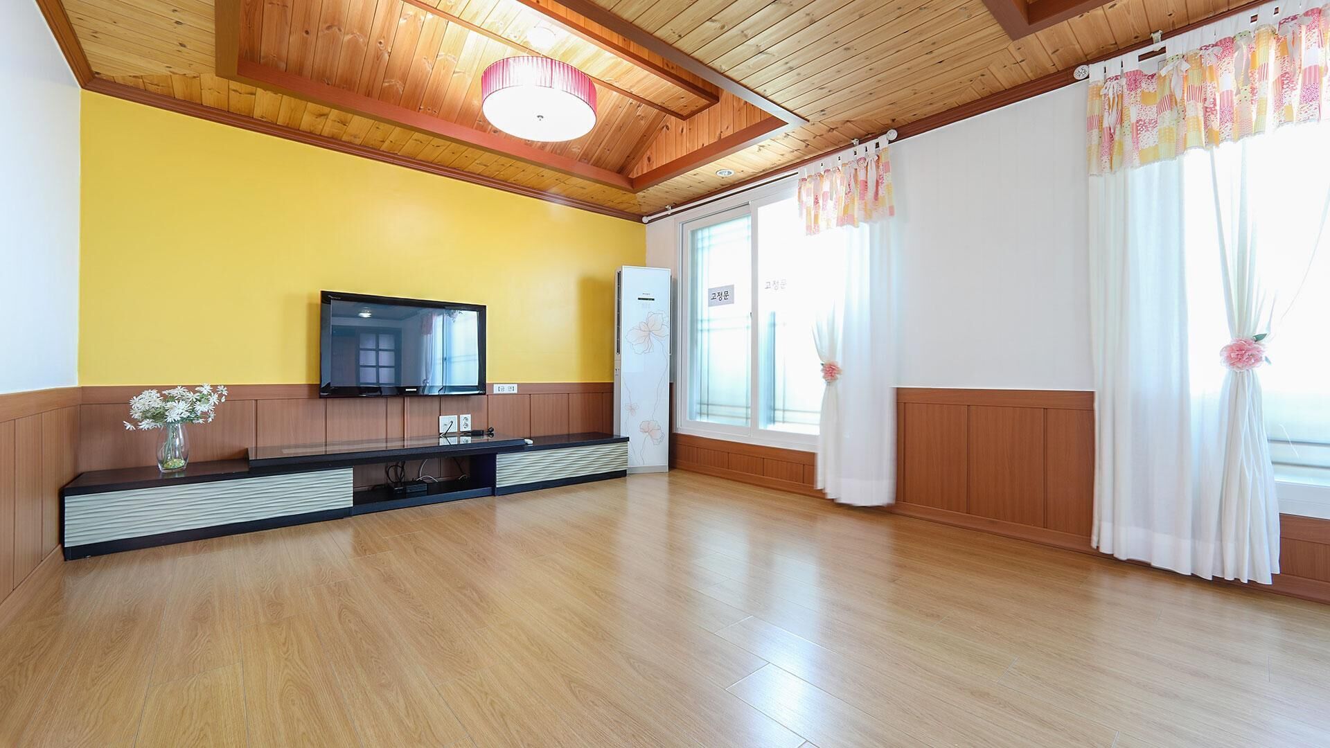 Ganghwa Hwanggeumnoeul Pension