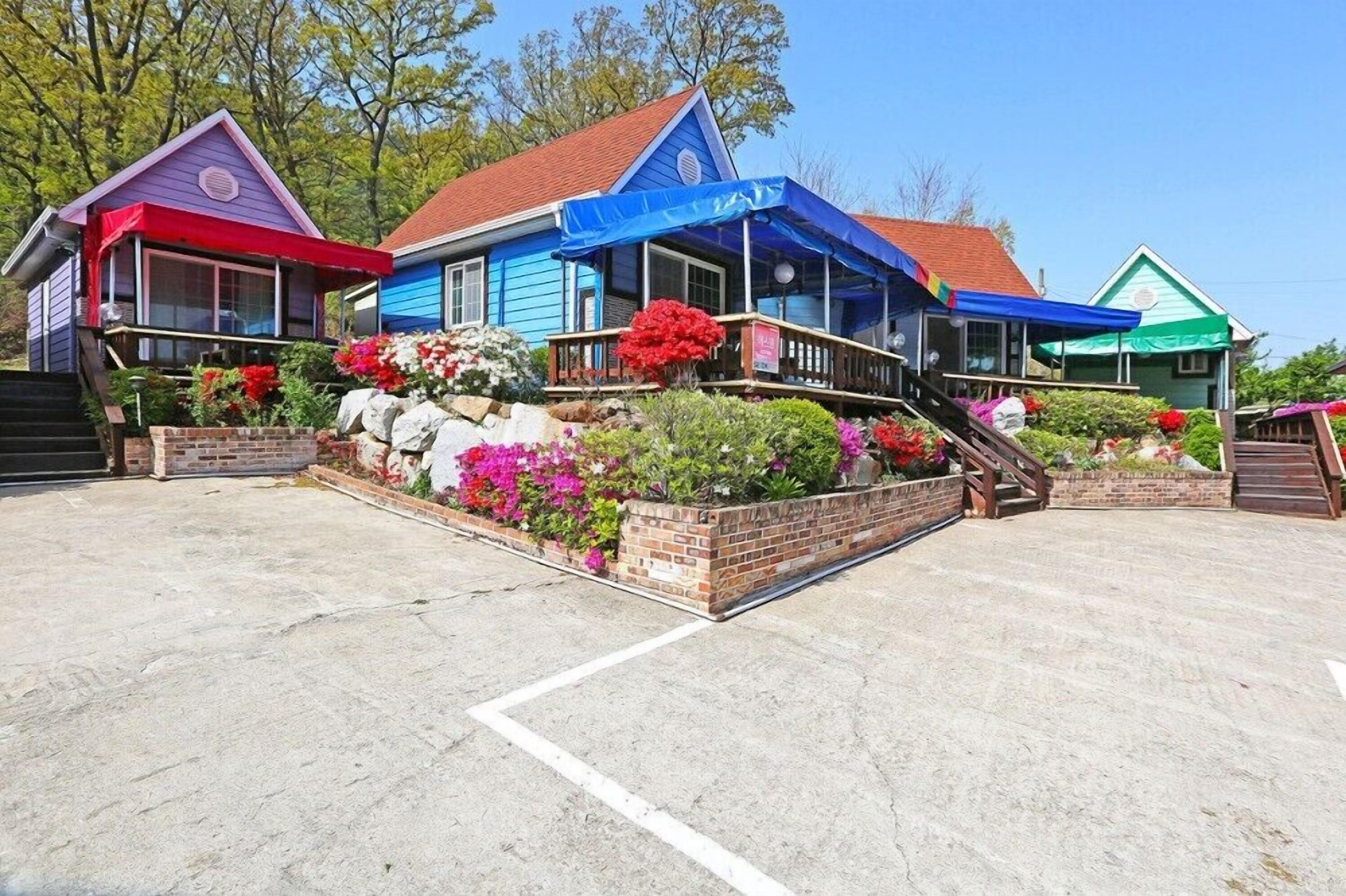 Ganghwa Iris Pension
