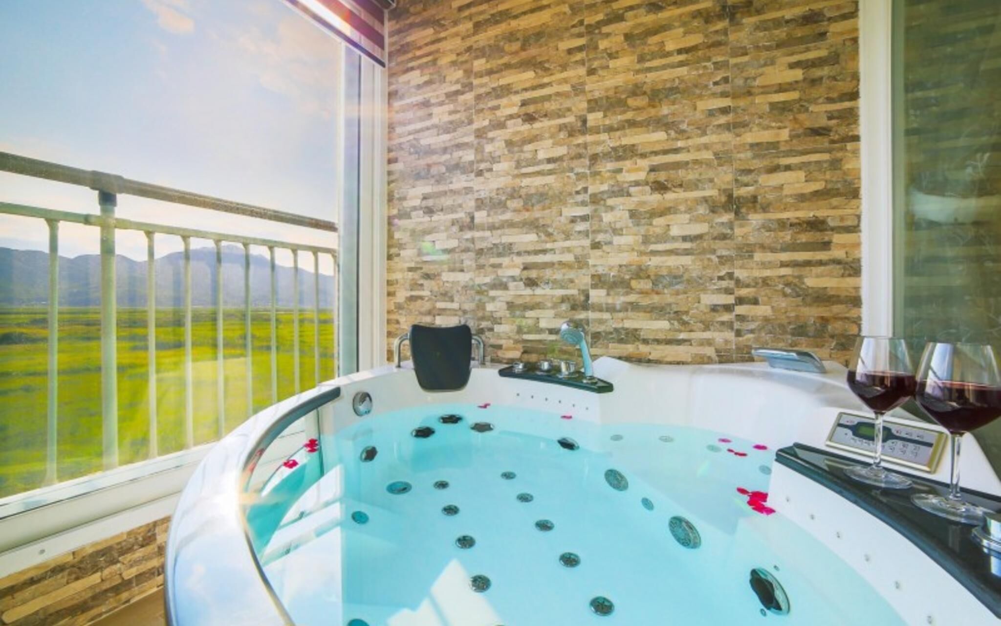 Ganghwa Joayo Spa Pension