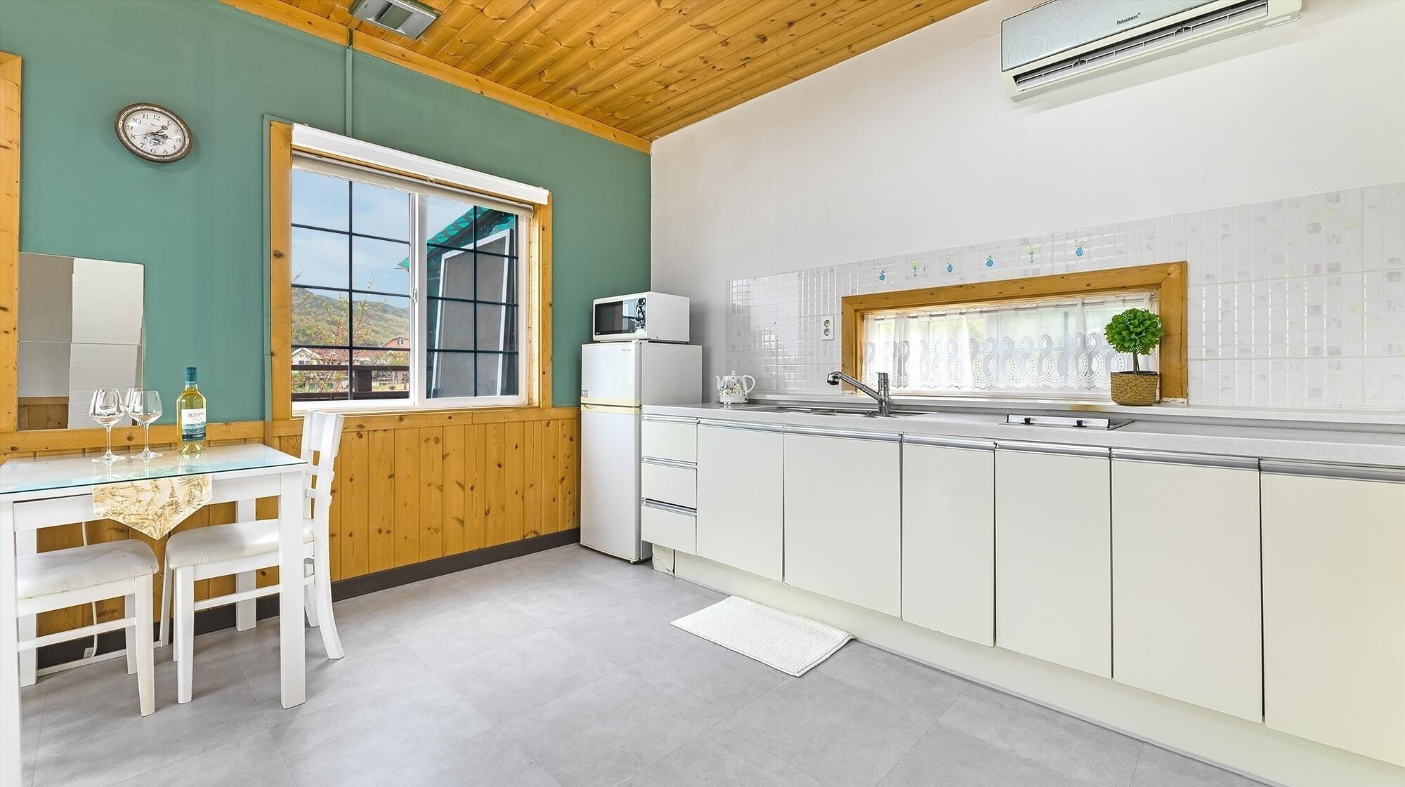 Ganghwa Muldoll Iyagi Pension