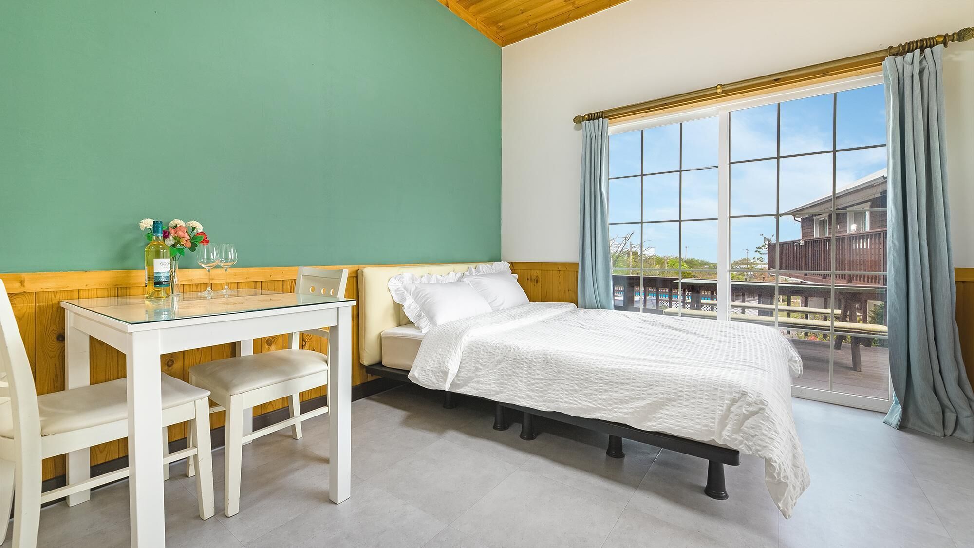 Ganghwa Muldoll Iyagi Pension