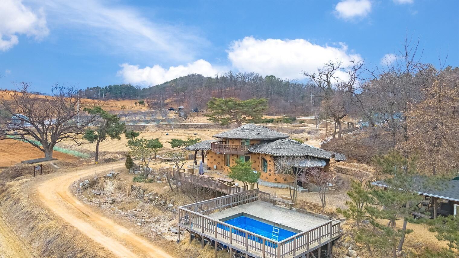 Ganghwa Nadeulgilheulgjib