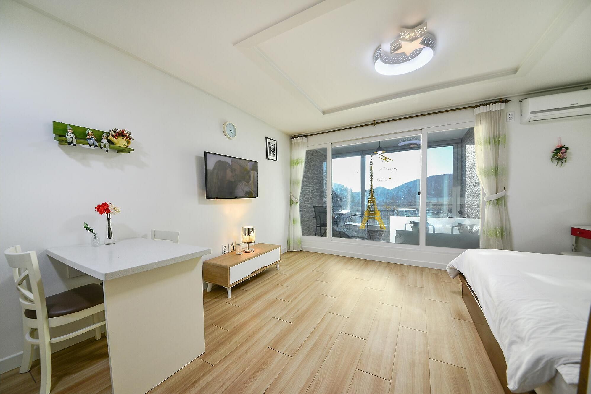 Ganghwa Noel Spa Pension