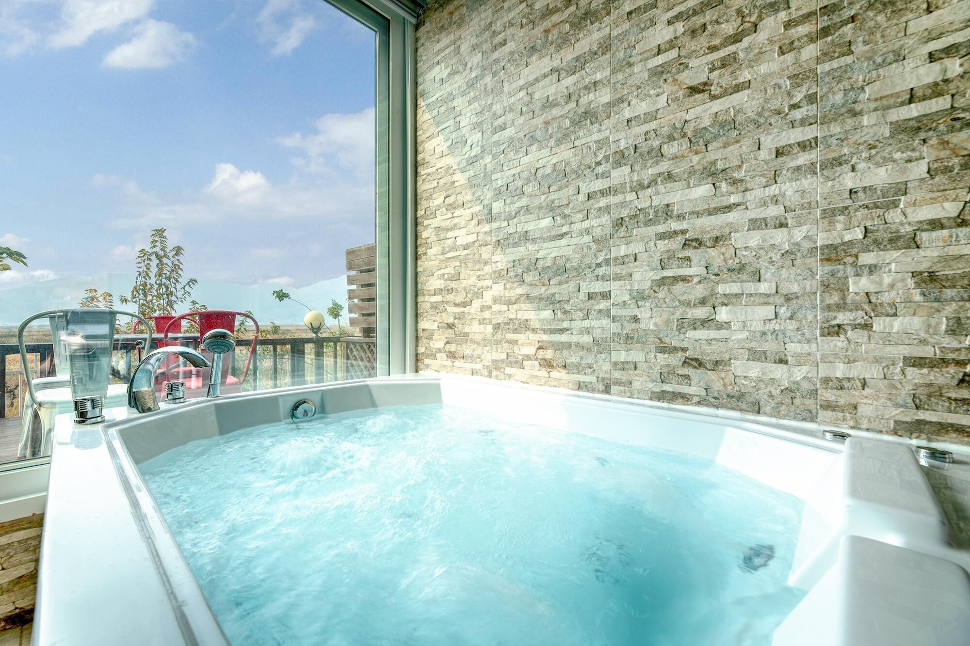 Ganghwa Noel Spa Pension