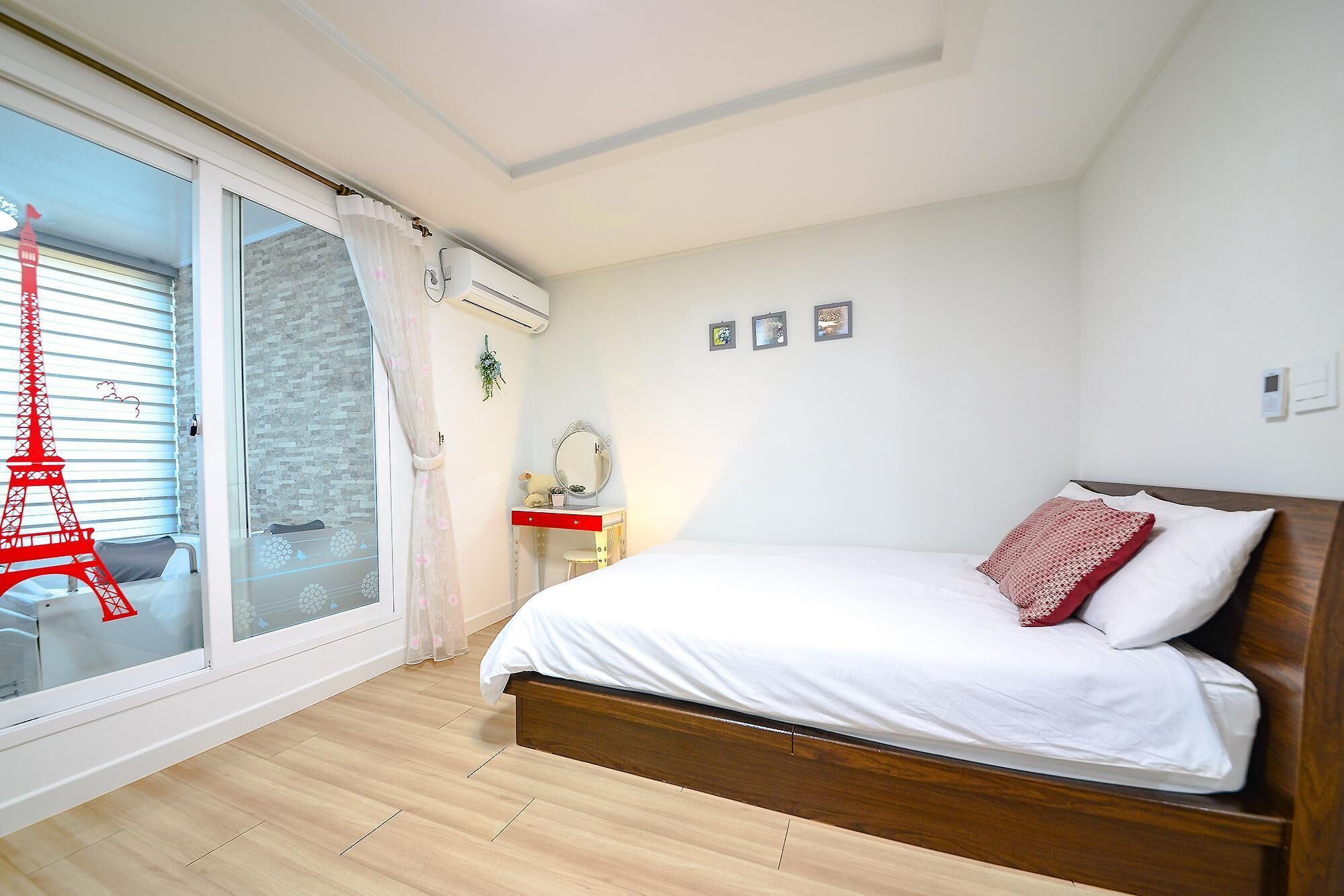 Ganghwa Noel Spa Pension