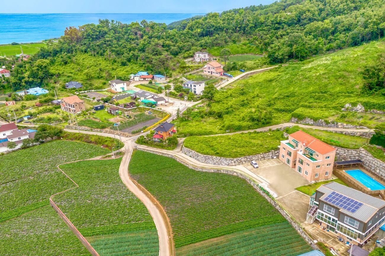 Ganghwa Paeng Namu Pension