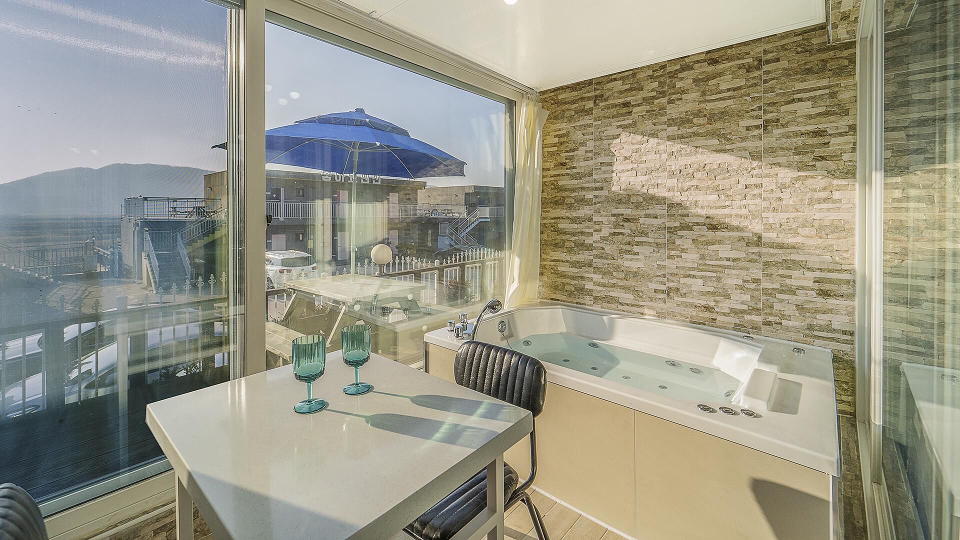 Ganghwa The Starspa Pension