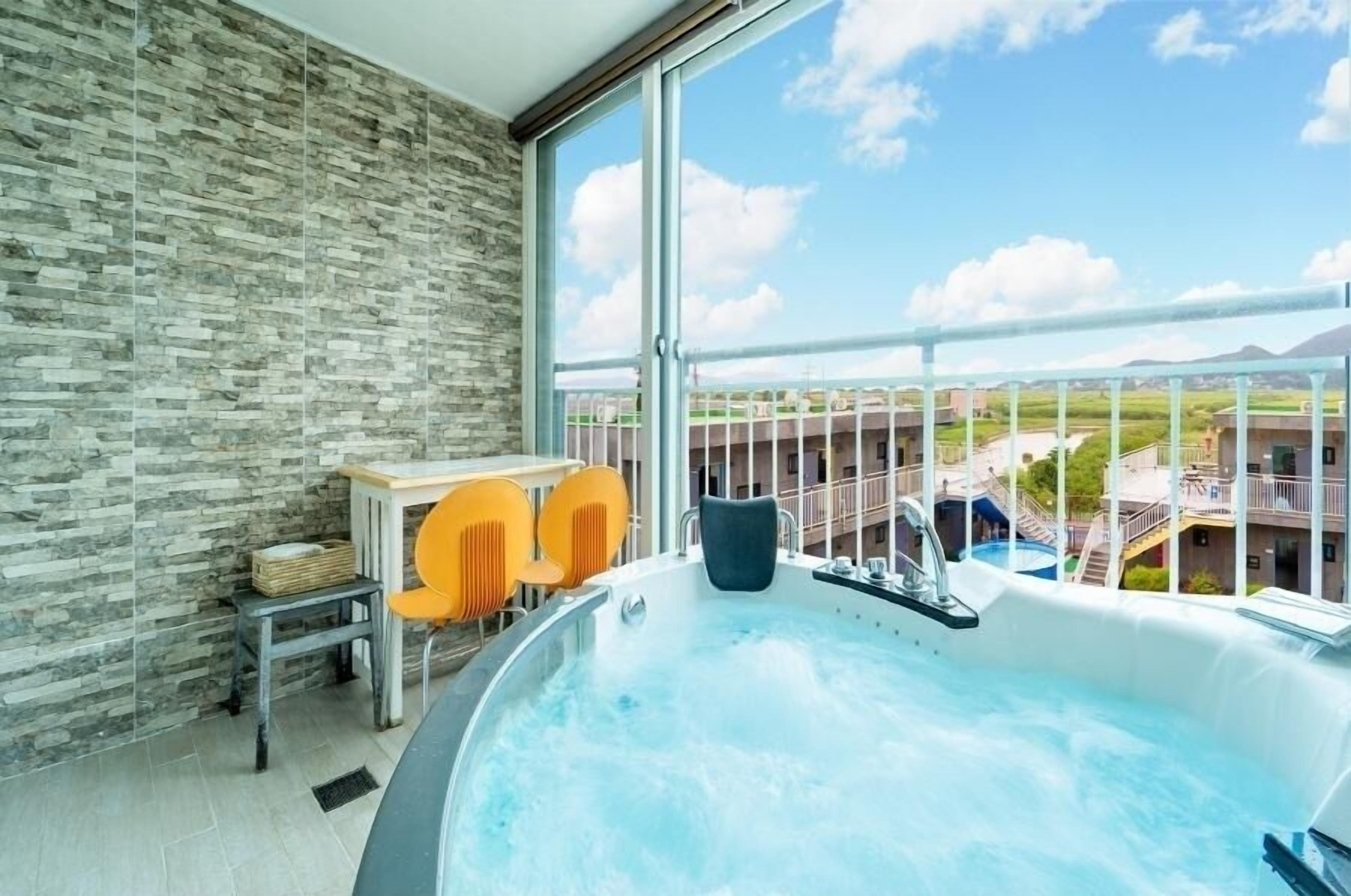 Ganghwa The Starspa Pension