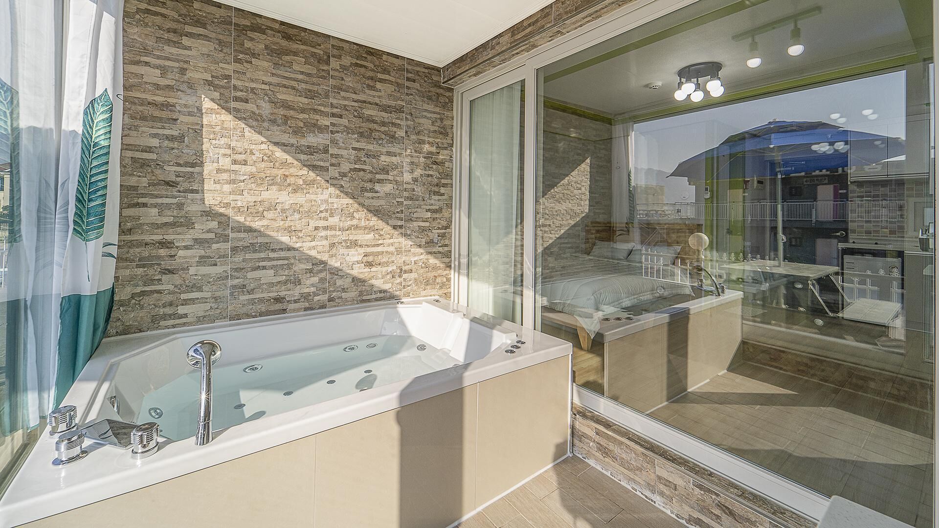 Ganghwa The Starspa Pension