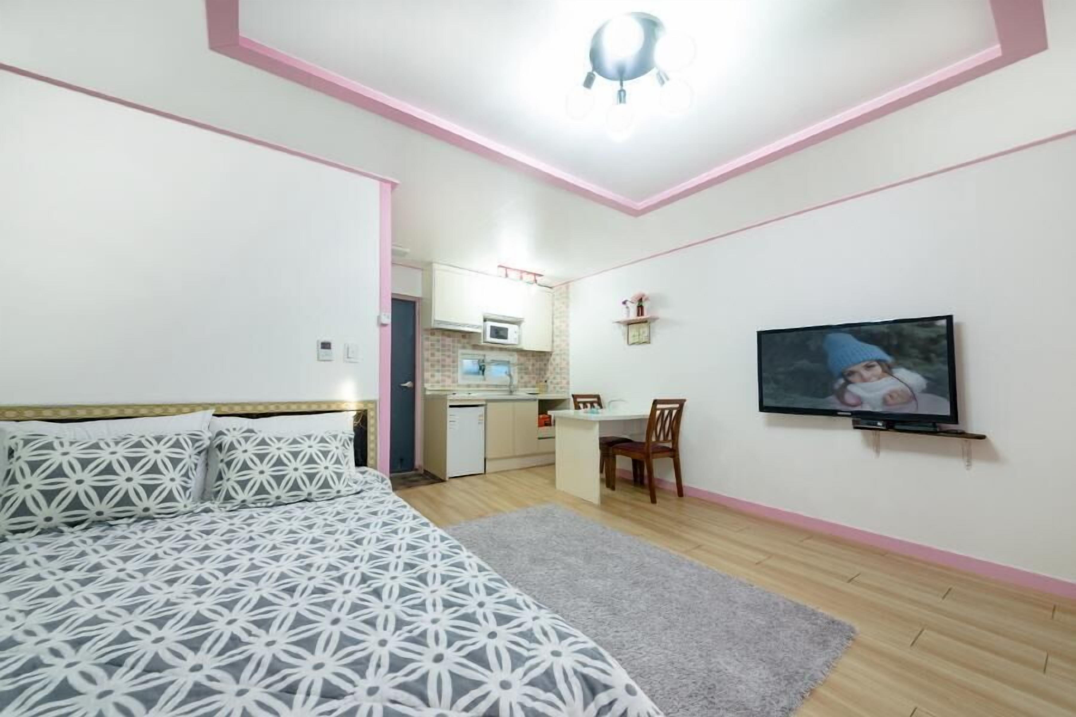 Ganghwa The Starspa Pension