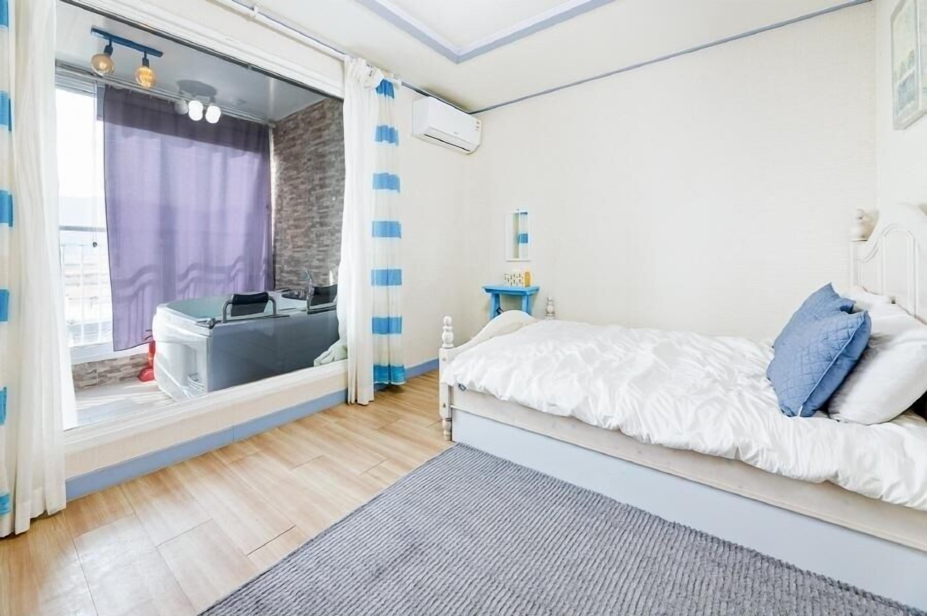 Ganghwa The Starspa Pension