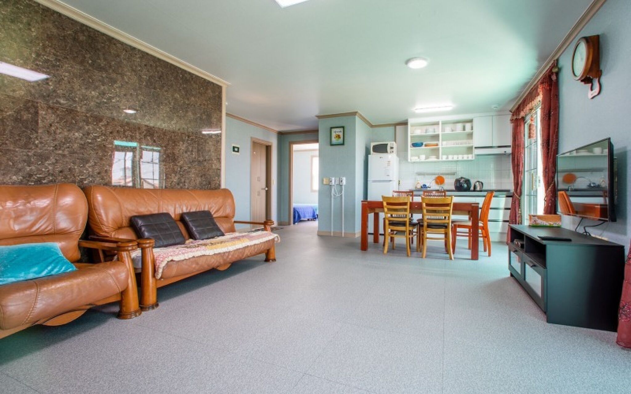 Ganghwa White Stone Pension