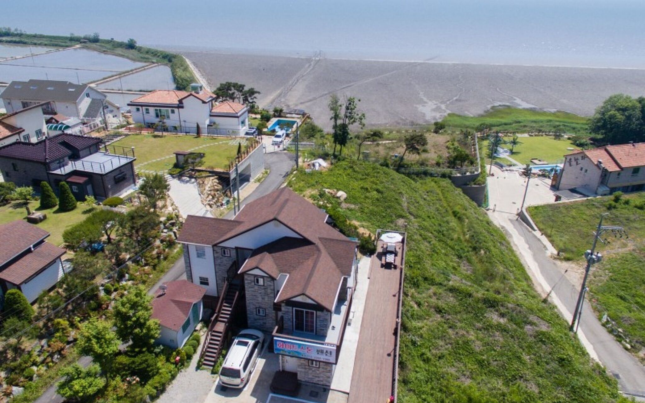 Ganghwa White Stone Pension