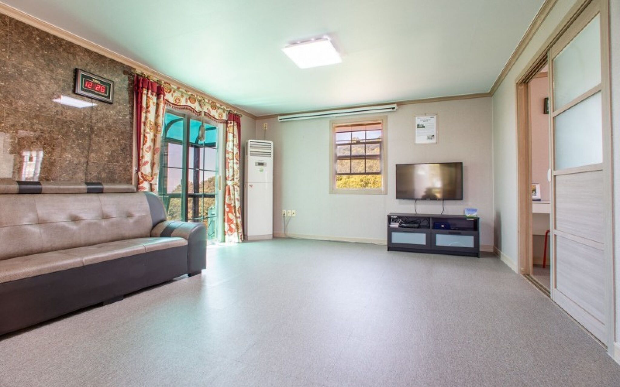 Ganghwa White Stone Pension