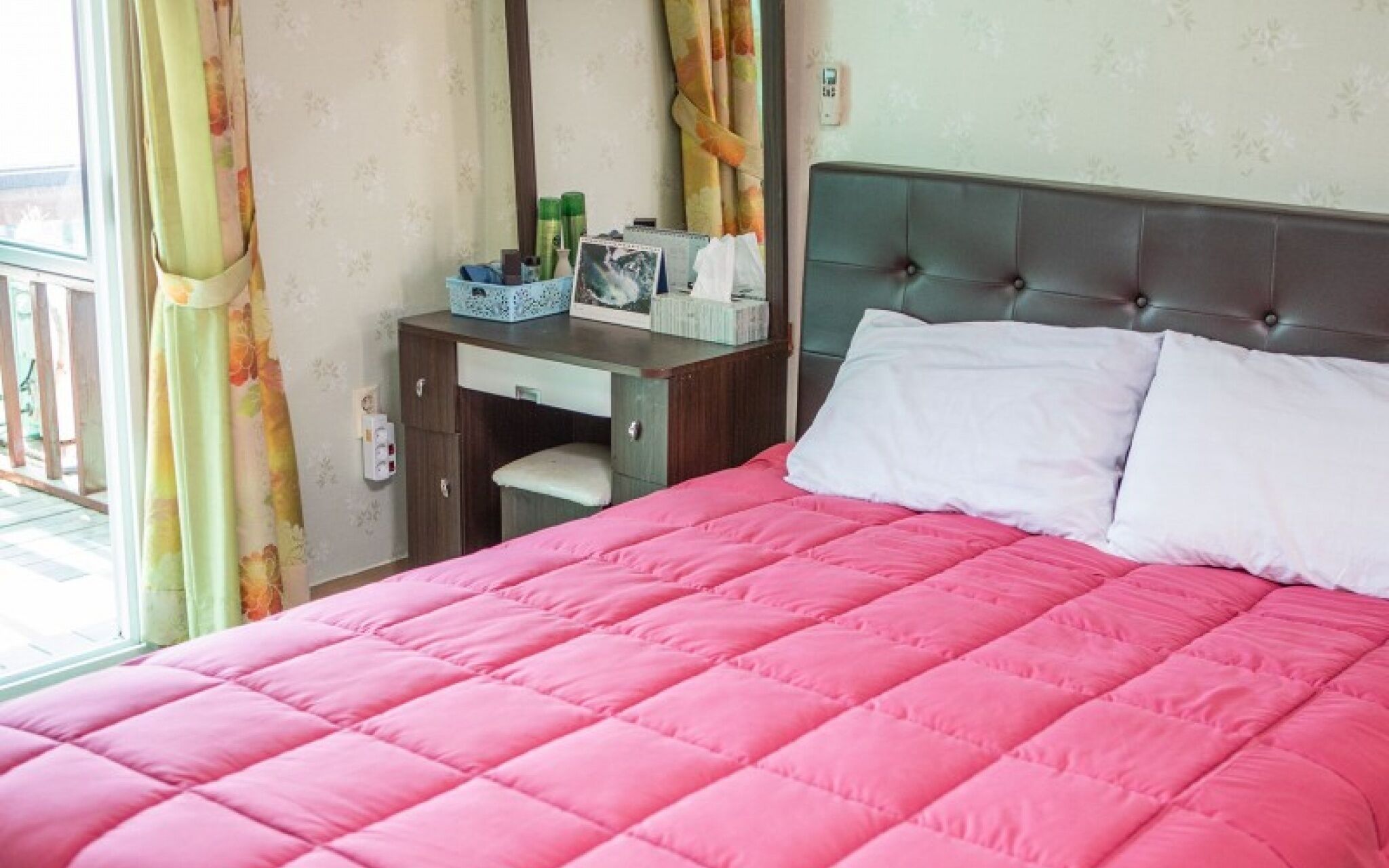 Ganghwa White Stone Pension