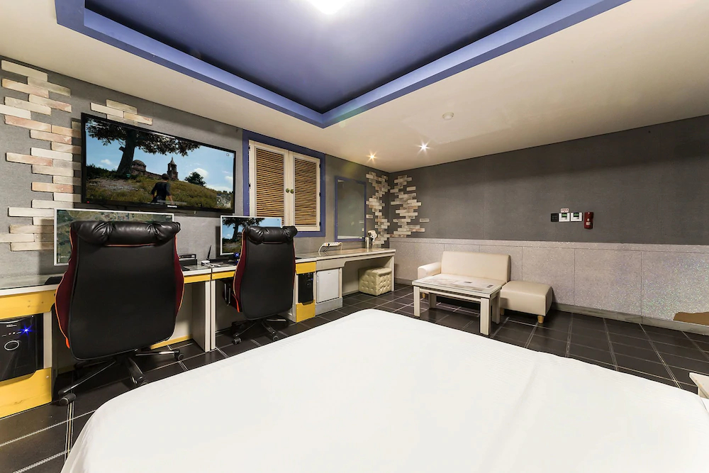 Goodstay Hotel C&
