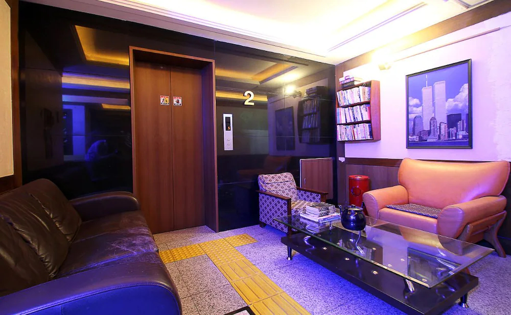 Goodstay With Hotel
