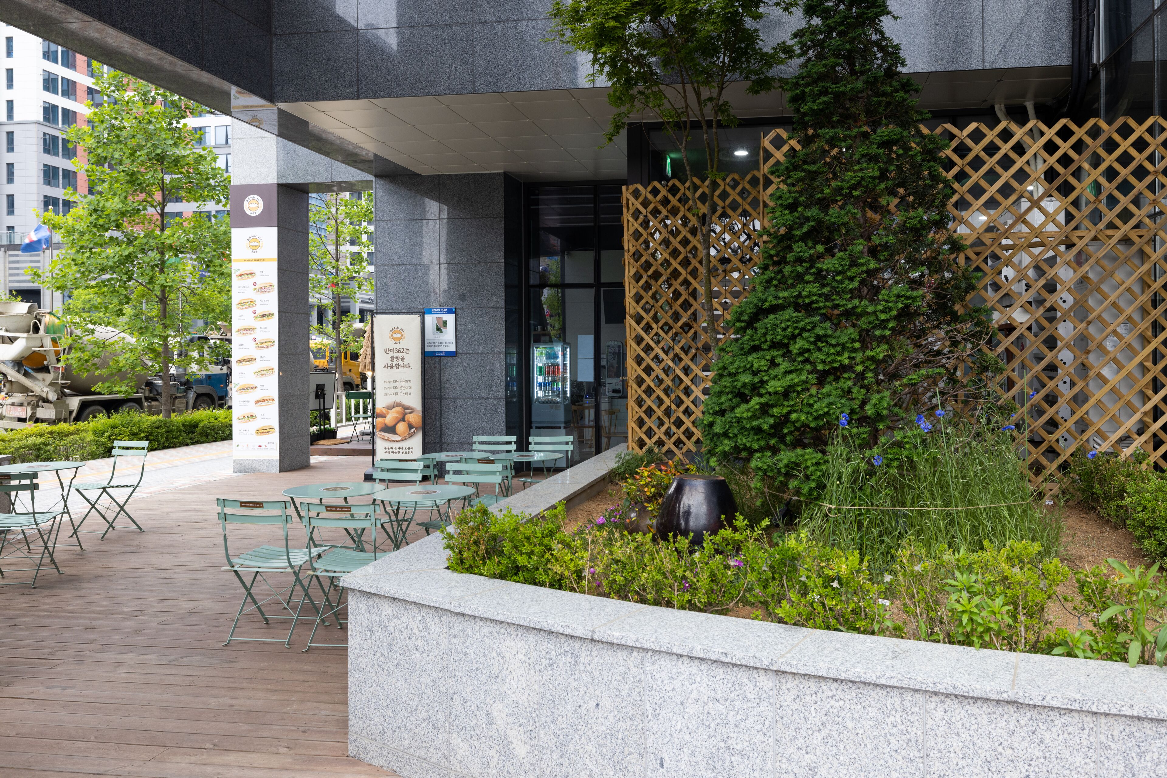 Grandbleu Hotel & Residence
