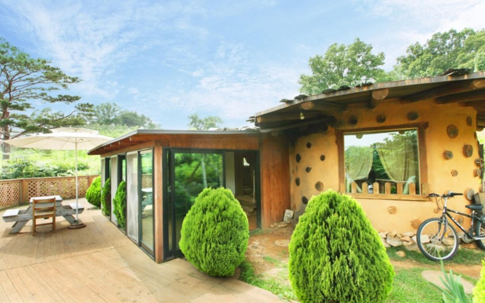 Gwanghwado Toads Clayhouse Pension
