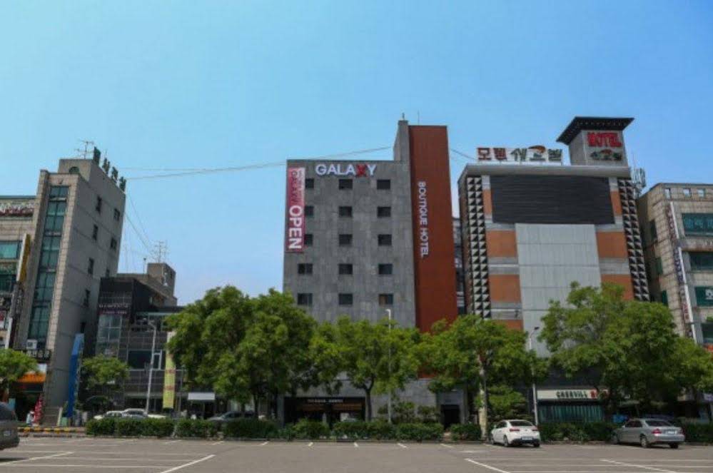 Hotel Galaxy