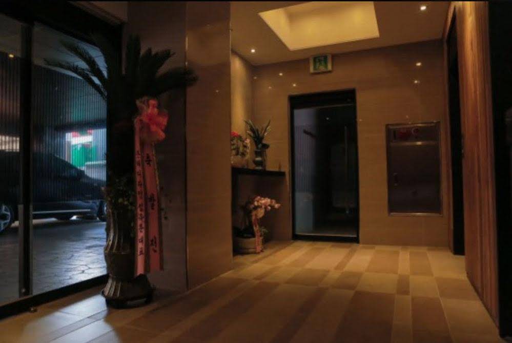 Hotel Galaxy