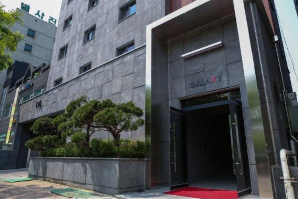 Hotel Galaxy