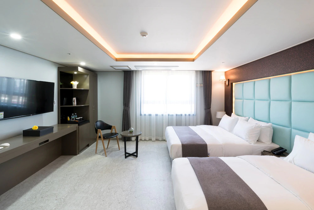 Hotel Legend
