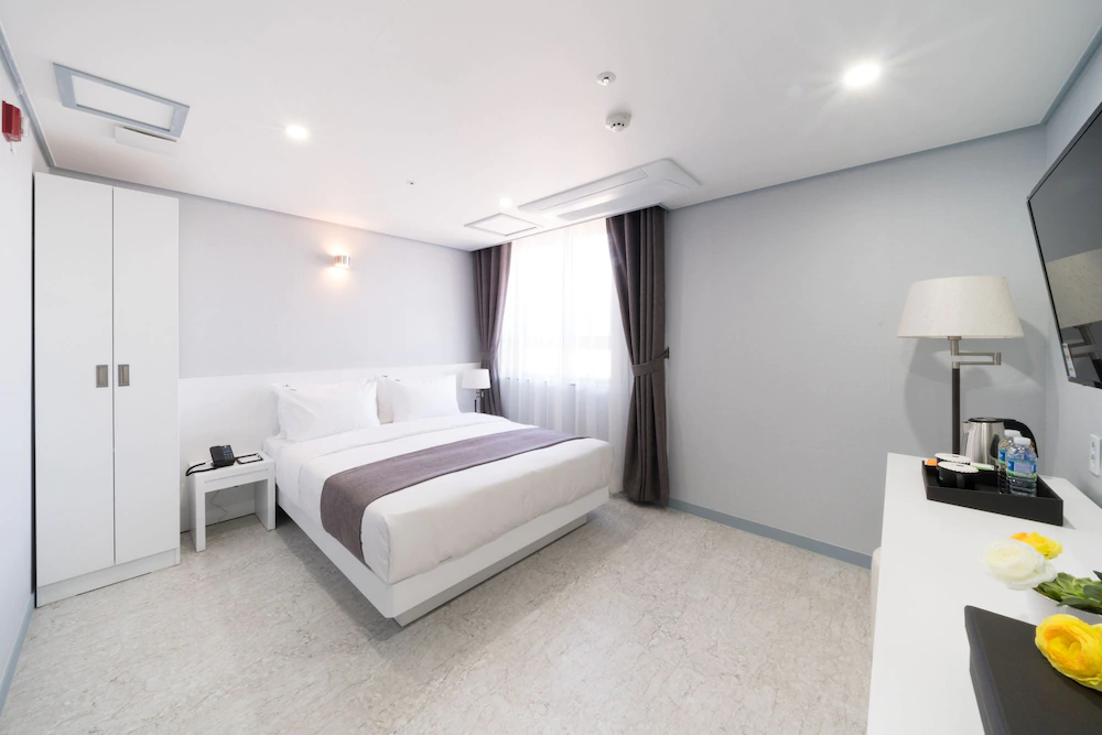 Hotel Legend