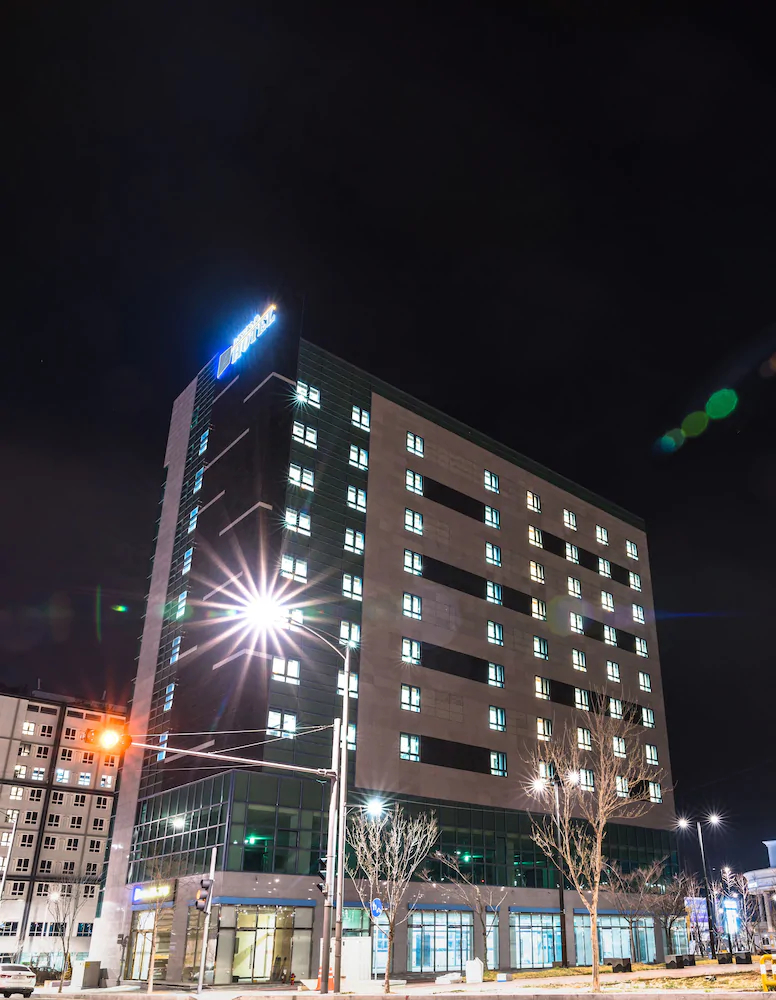 Hotel Legend