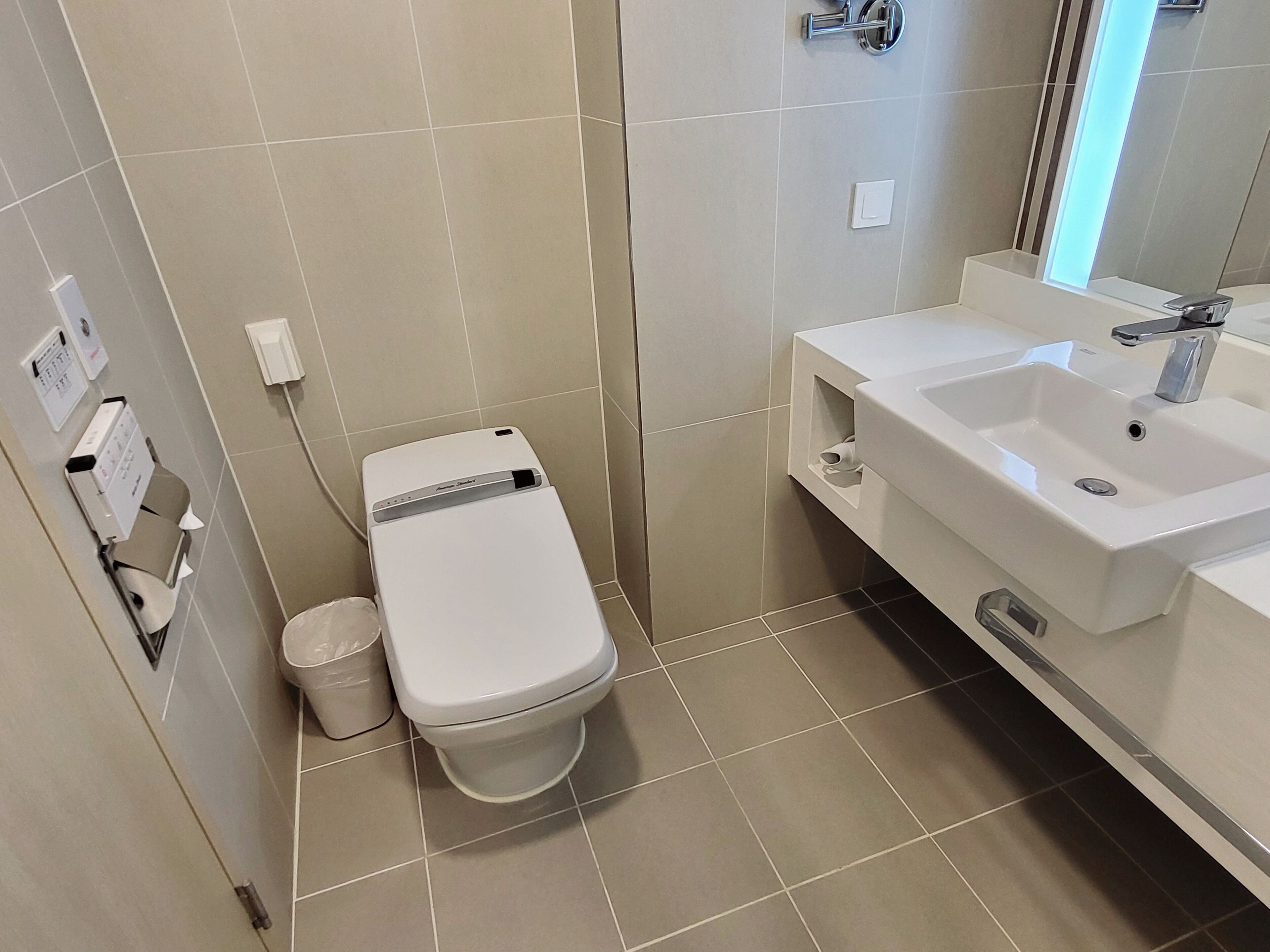 Hotel Tour Incheon Airport Hotel & Suites