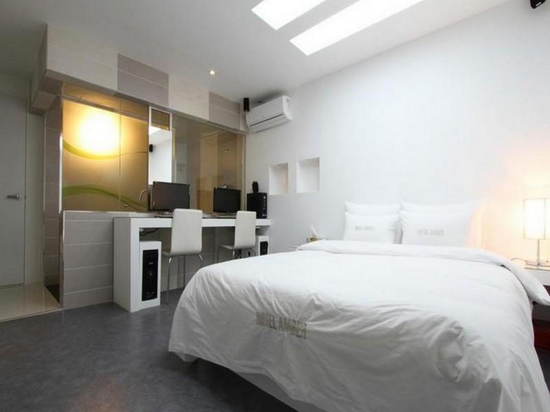 Hotel Travel